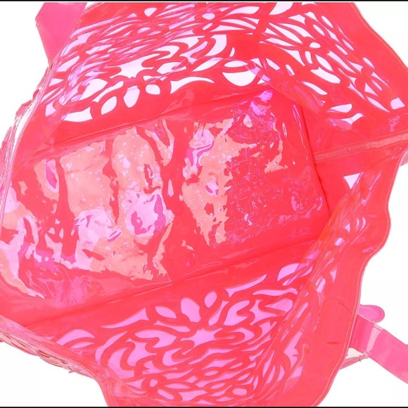 New C&G By Cleric Pink PVC Ex-Large Breach Tote - Picture 3 of 4